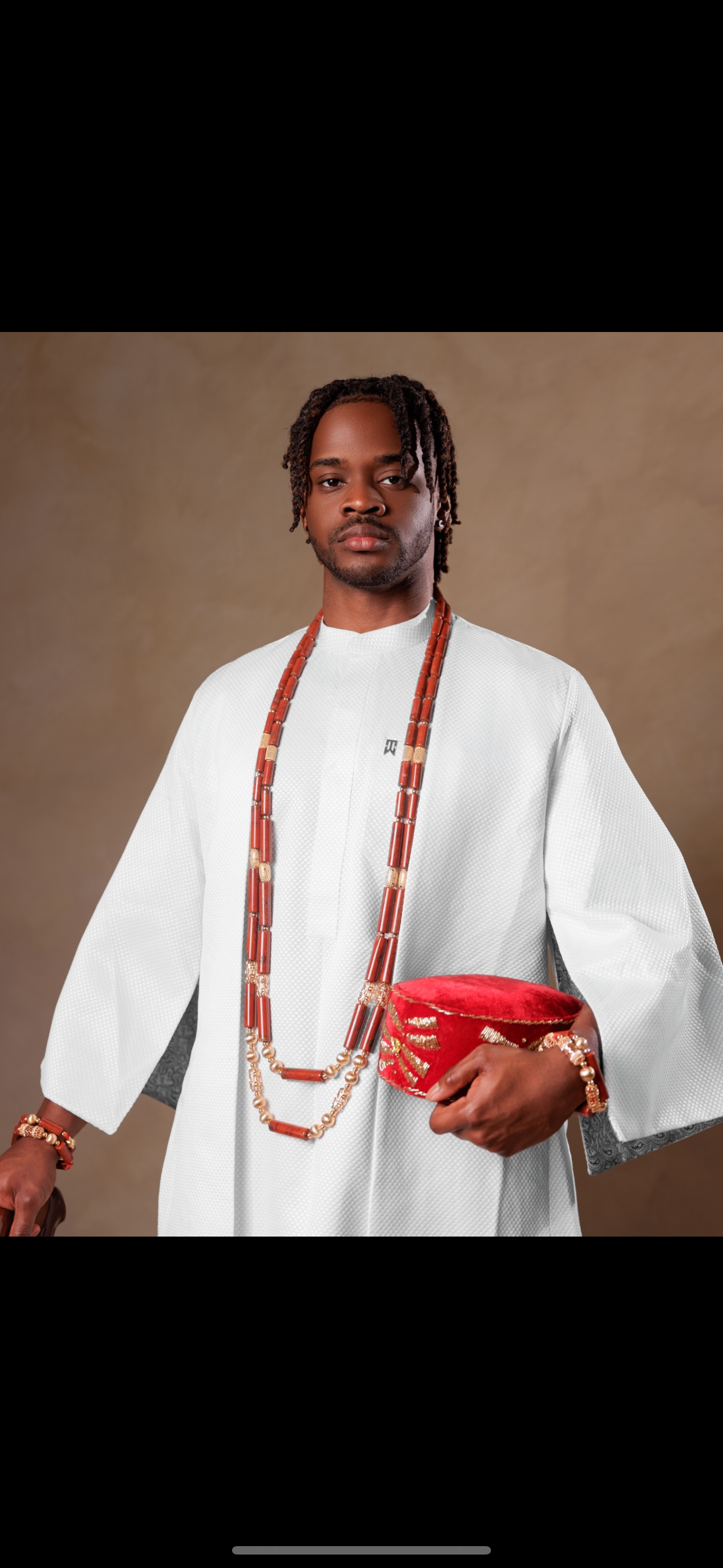White and red George traditional kimono