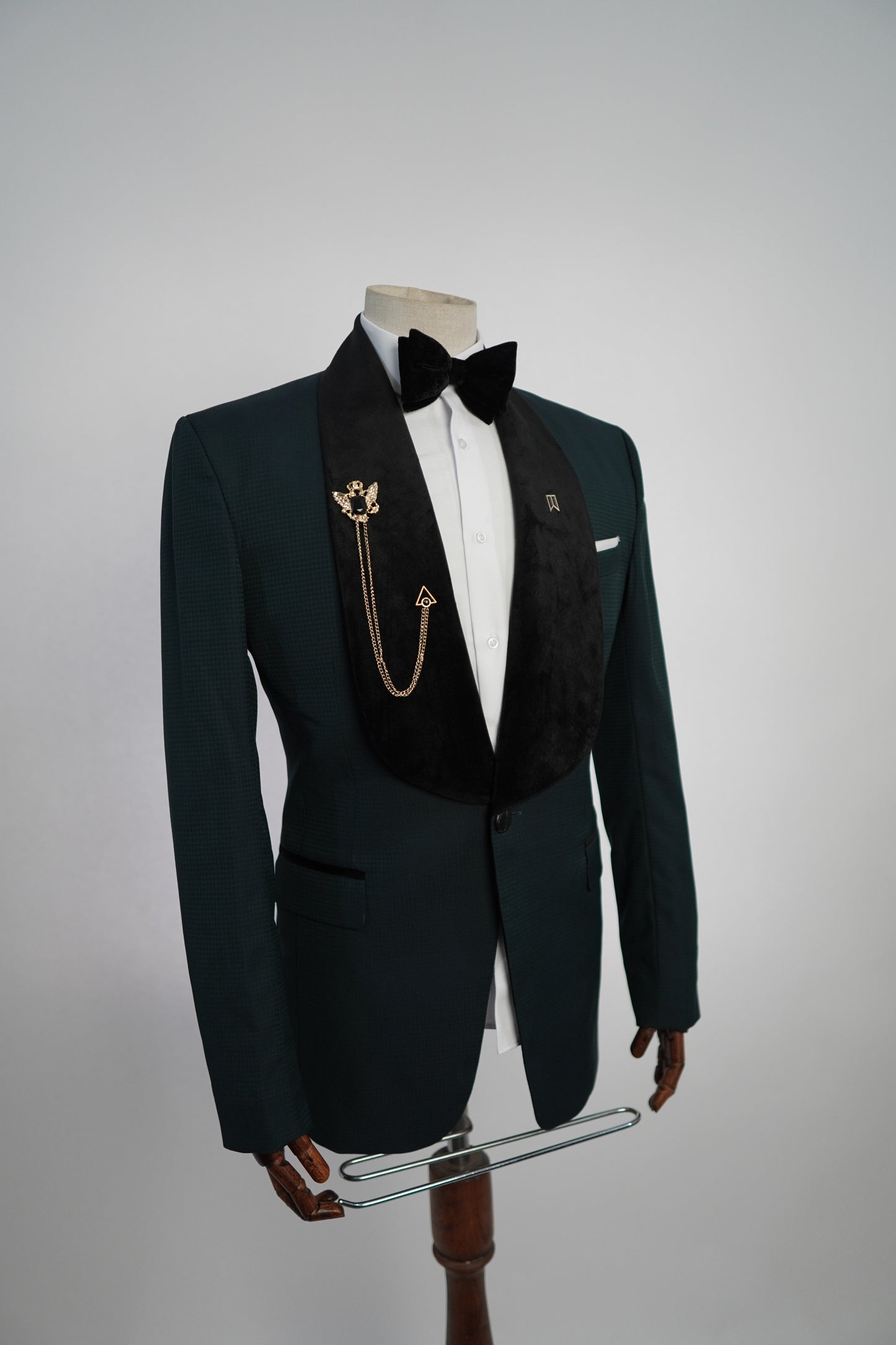 Emerald Green Tuxedo with Black Velvet Lapel