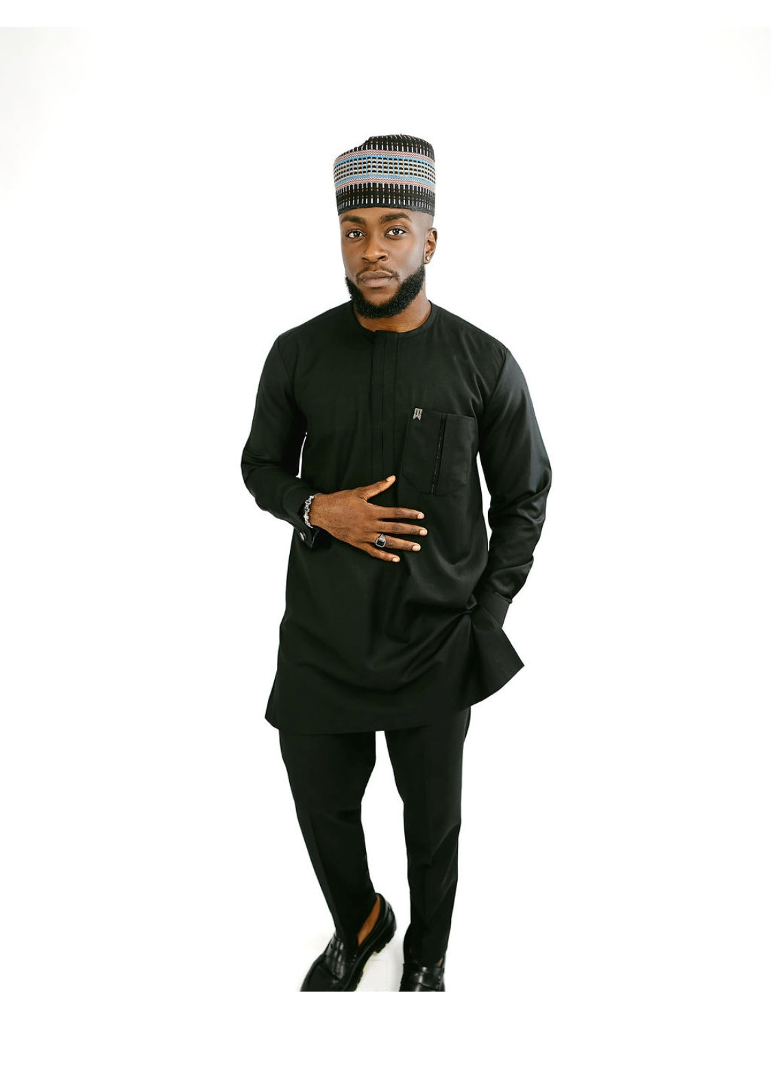 Black Kaftan with flap and pocket detailing (RTW)