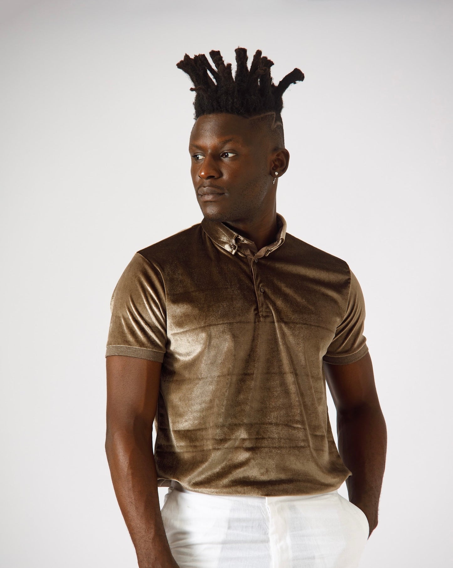 š Brown velvet polo (100% off)