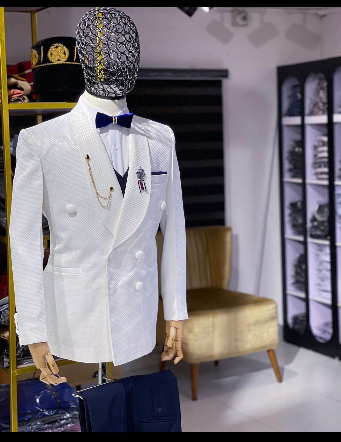 Ivory Jaquard Double Breasted Tux
