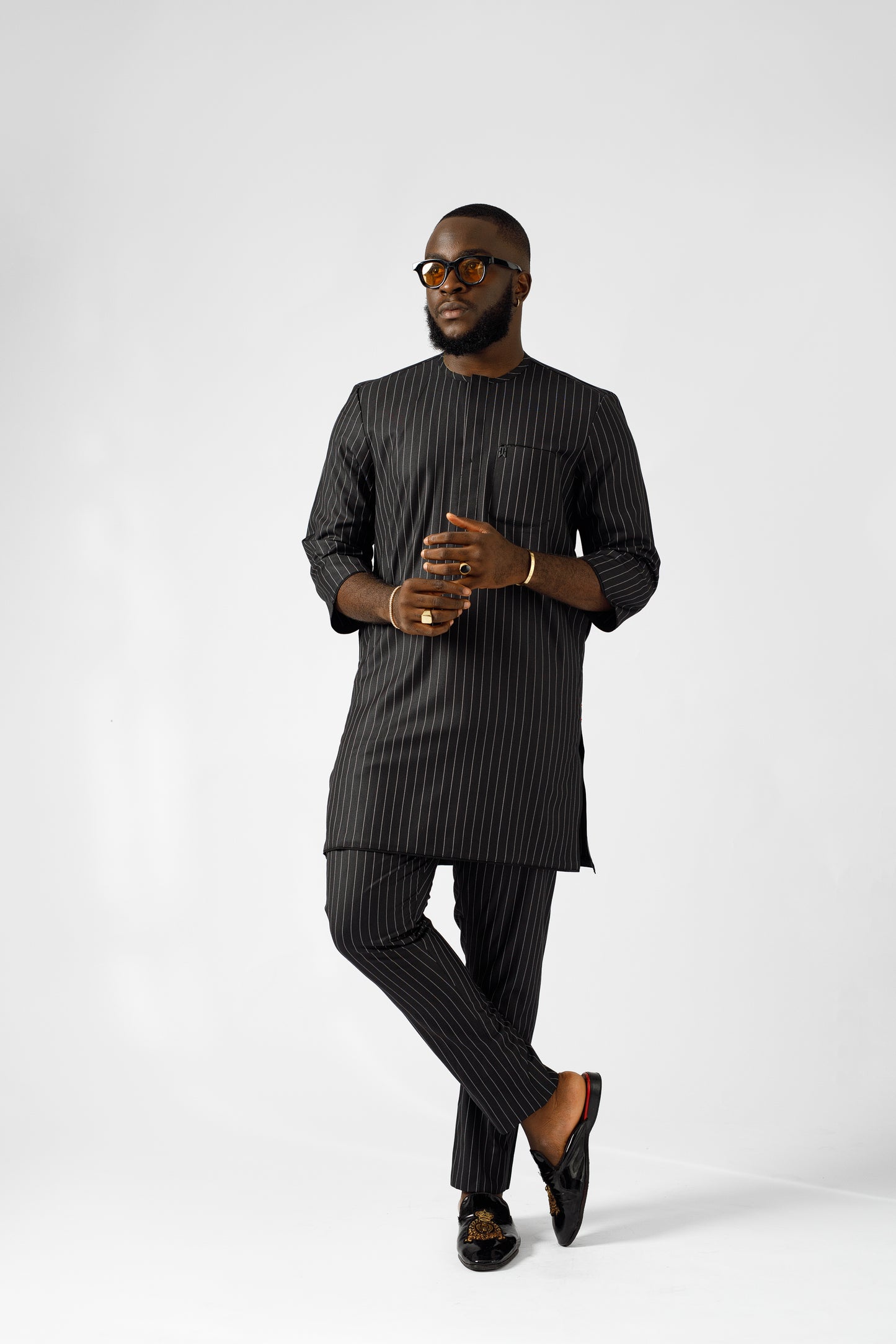 Black kaftan 3/4 sleeve with inner patch pockeT