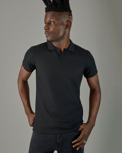 Black knitted vneck polo shirt