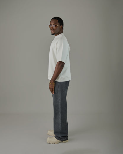 White round neck t-shirt