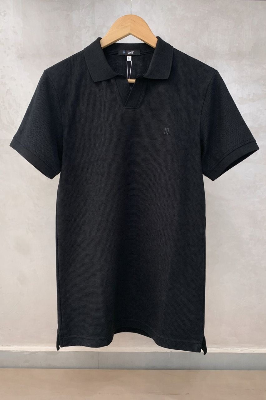 Black knitted vneck polo shirt